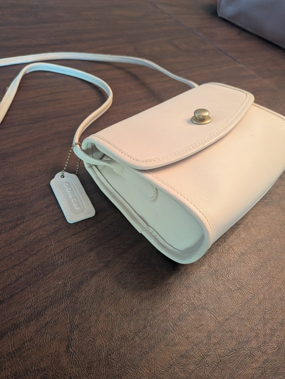 New Vintage Coach Bone Cream Leather Chrystie Crossbody Bag  No. 0968-209 9892